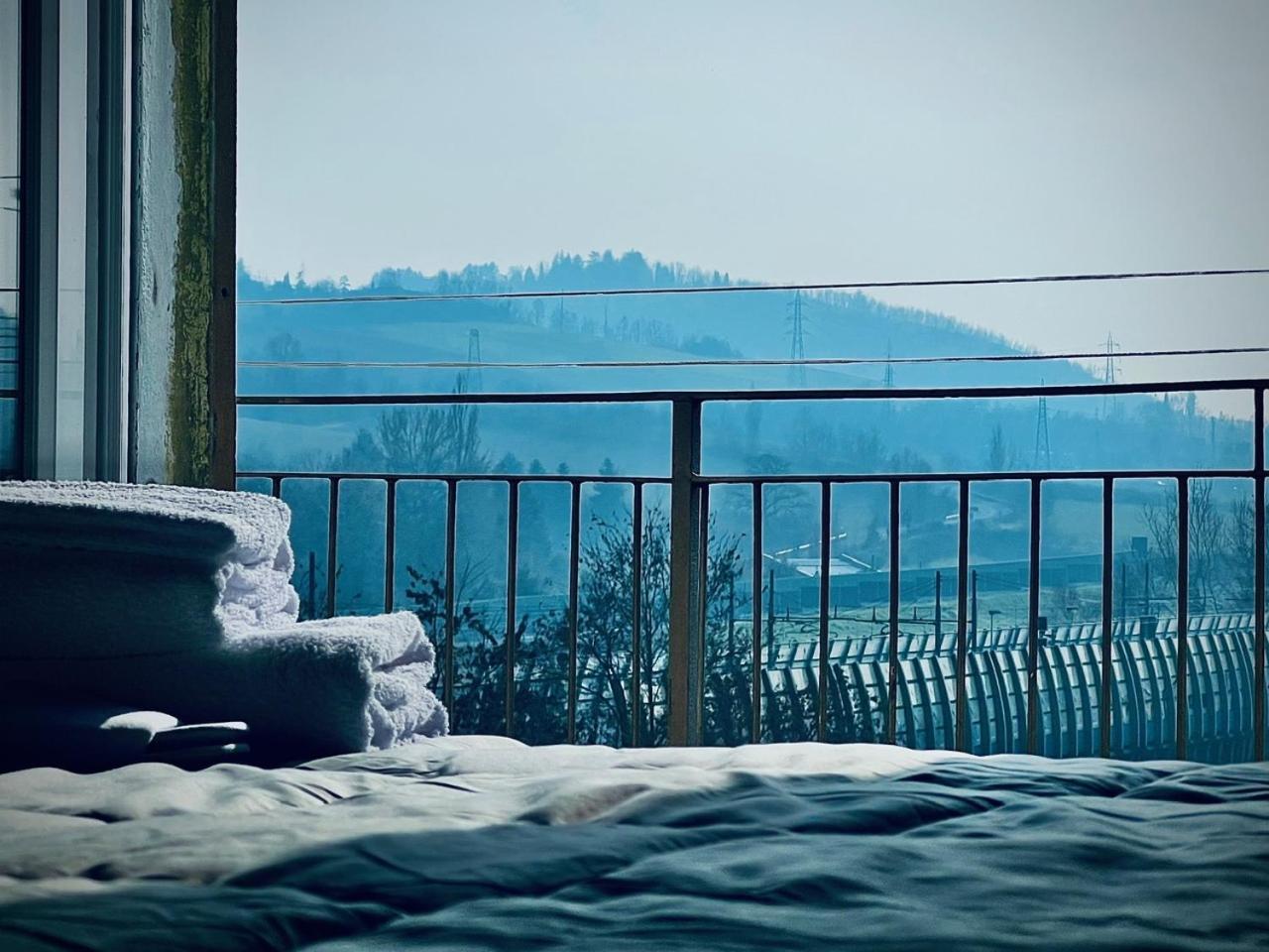 Bed and Breakfast Seven Nights Bologna Esterno foto