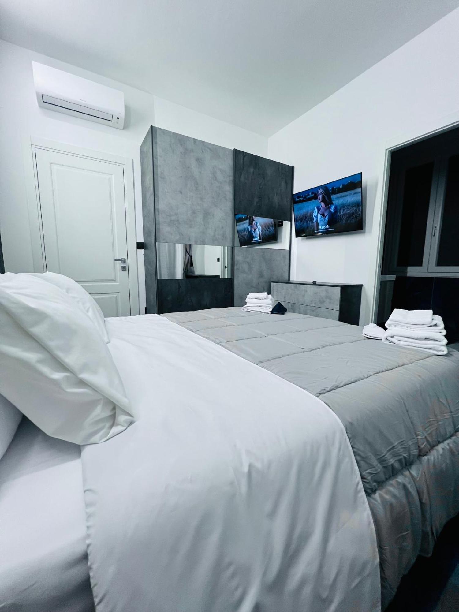 Bed and Breakfast Seven Nights Bologna Esterno foto