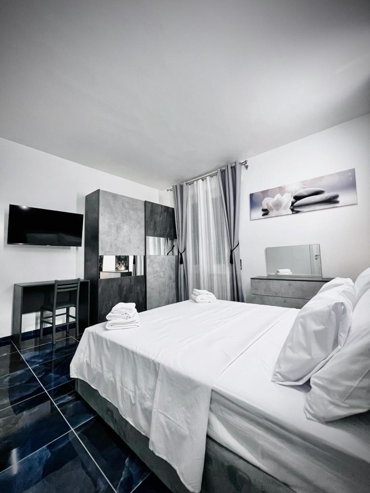 Bed and Breakfast Seven Nights Bologna Esterno foto